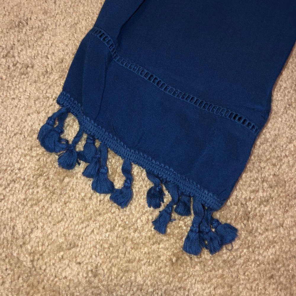 Top - Picture 2 of 3